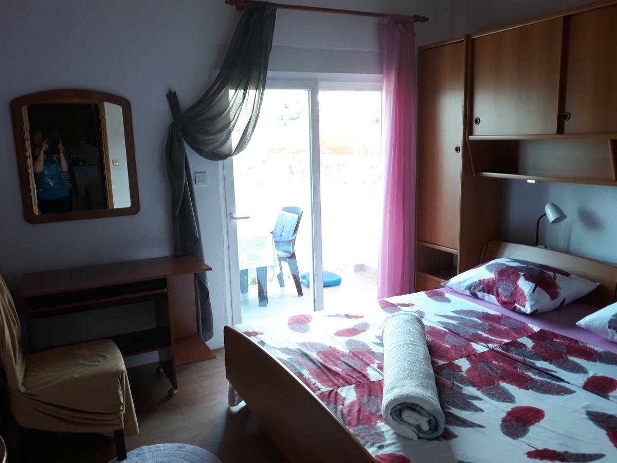 Apartmani Premijer-Rab ซูเปทาร์สกา ดรากา ภายนอก รูปภาพ