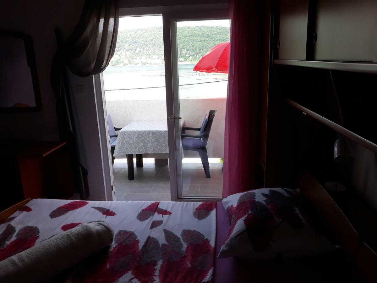 Apartmani Premijer-Rab ซูเปทาร์สกา ดรากา ภายนอก รูปภาพ